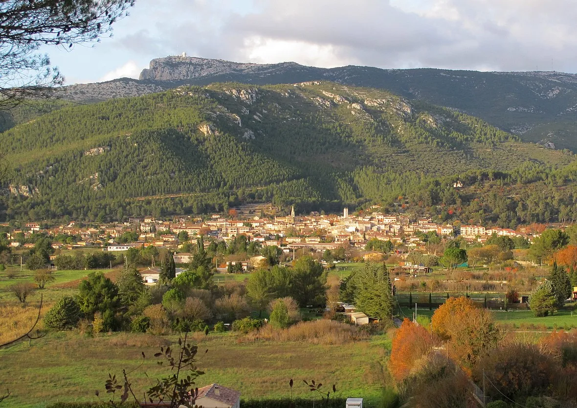 Cuges-les-Pins (13780) — zone desservie pour la location du Cimex Eradicator anti-punaises de lit
